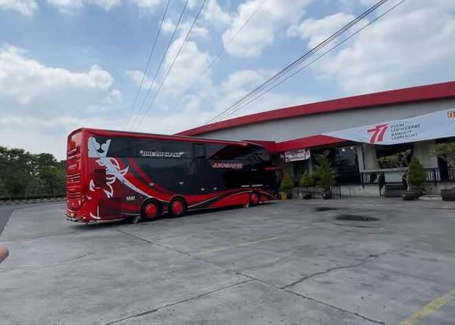 Potret Bus Mewah Juragan99 Trans, Hanya Berisi 11 Penumpang, Kamarnya bak Apartemen!