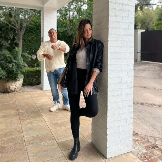 Kerap Dikritik Umbar Aurat, Potret Nia Ramadhani dengan Outfit Tertutup, Ternyata...