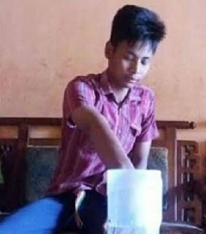 Masih Ingat Ponari Si Dukun Cilik? Dulu Hasilkan Miliaran dari Batu Ajaib, Kini Hidup Miris Bareng Istri Cantik, Digaji Rp23 Ribu