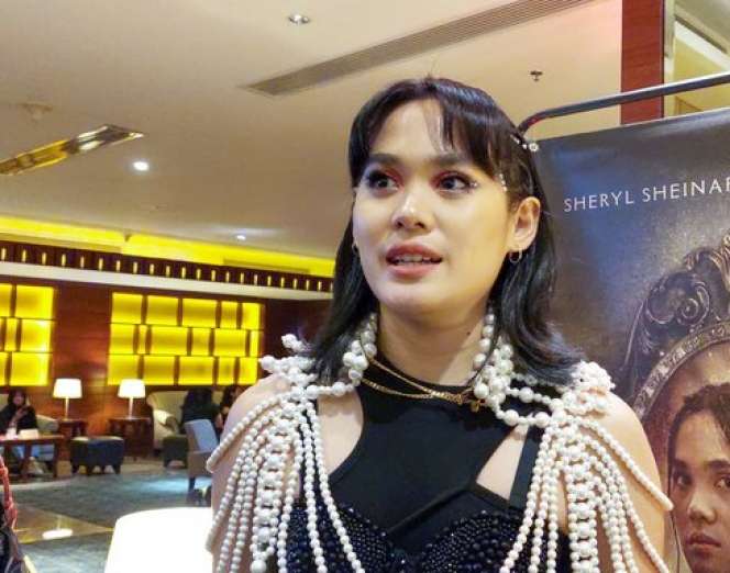 Penakut, Potret Sheryl Sheinafia Diganggu Setan di Lokasi Syuting