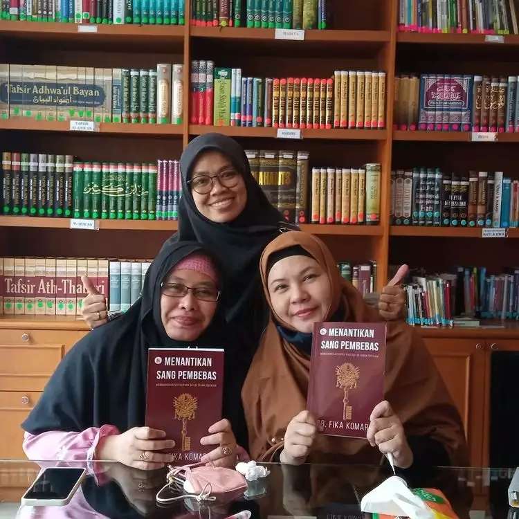Ingat Penyanyi Tere? Dulu Musisi Terkenal dengan Lagu-Lagu Hitsnya, Kini Banting Stir Jadi Guru Ngaji