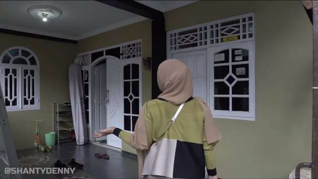 Potret Rumah Pertama Denny Cagur, Ternyata Beda Banget, Bak Bumi dan Langit!