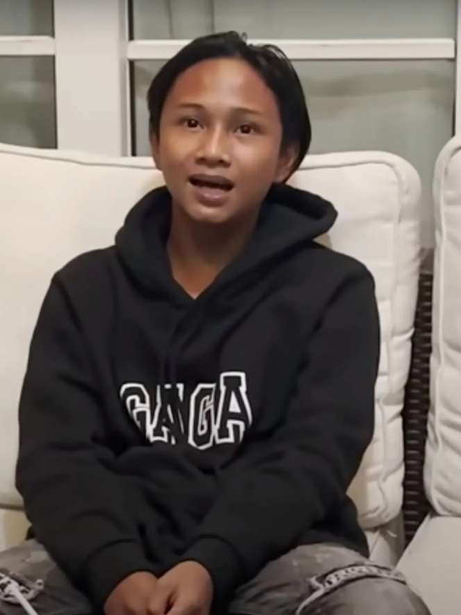 Potret Rumah Fajar Sadboy, Ternyata Jauh Dari Kesan Mewah!