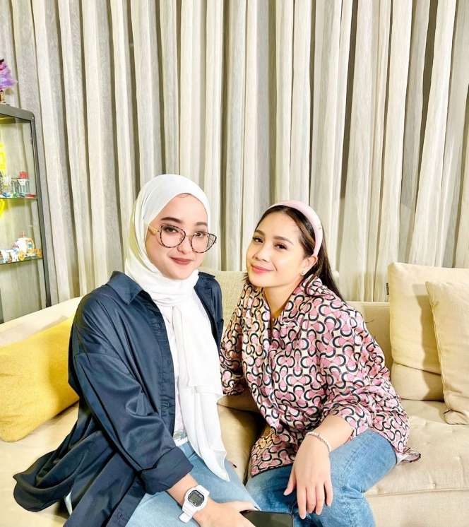 Cantiknya Eveline Ovilia Asisten Baru Raffi Ahmad, Sempat Jadi Ajudan Ridwan Kamil!