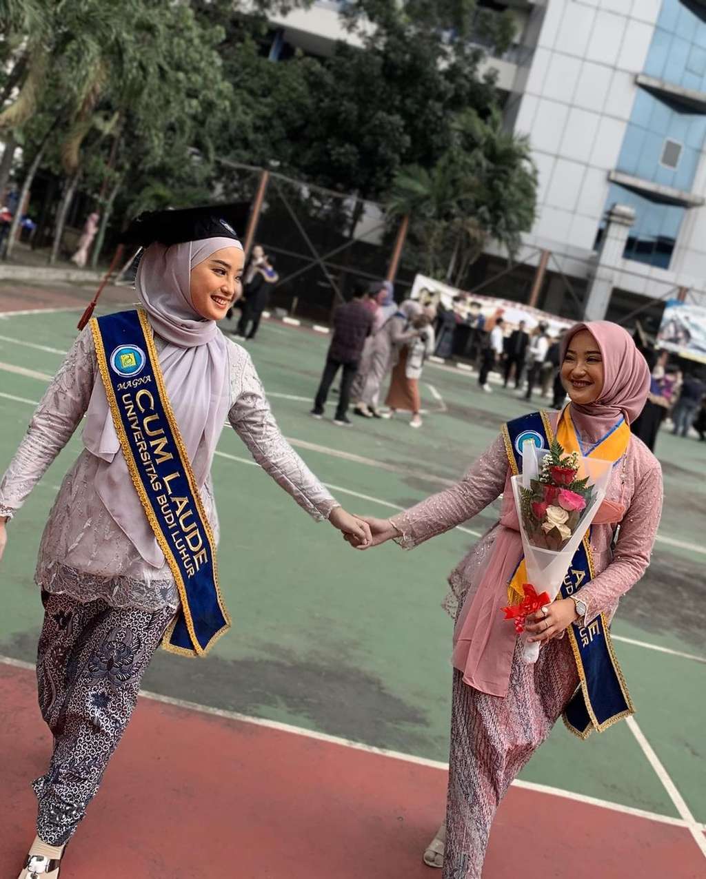 Cantiknya Eveline Ovilia Asisten Baru Raffi Ahmad, Sempat Jadi Ajudan Ridwan Kamil!