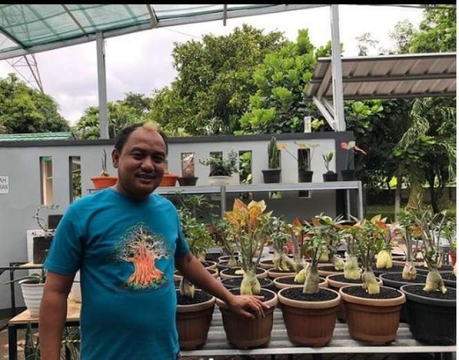 Dulu Jadi Tukang Rongsokan, Kini Hidup Artis Ini Berubah Drastis, Ternyata Punya Dua Istri!