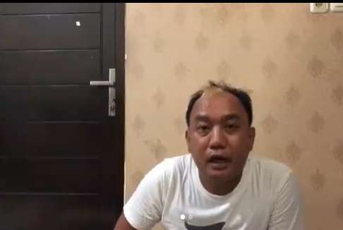 Dulu Jadi Tukang Rongsokan, Kini Hidup Artis Ini Berubah Drastis, Ternyata Punya Dua Istri!
