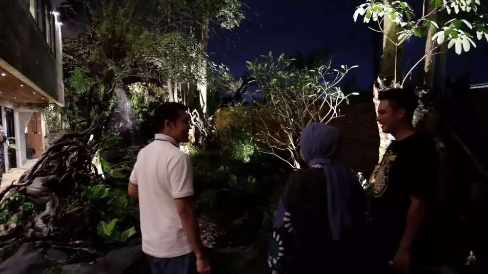 10 Potret Kantor Mewah Baim Wong Hasil Renovasi Rumah Kosong 15 Tahun, Ada Air Terjunnya, Keren Abis!