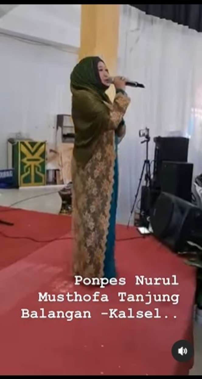 Masih Ingat Evie Tamala? Dulu Penyanyi Dangdut Kondang, Begini Kabar Terbarunya!