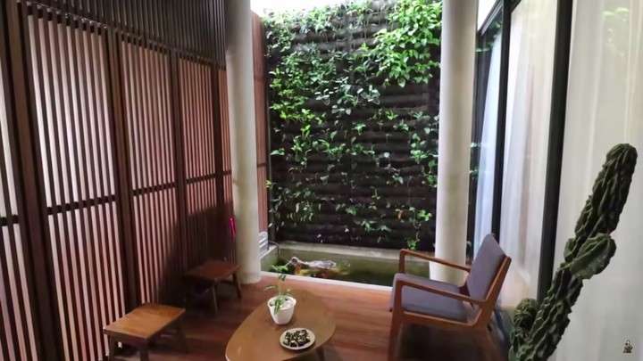 10 Adu Mewah Rumah Desta VS Nycta Gina, Bak Bumi & Langit, Yang Satu Megah Bagai Istana!