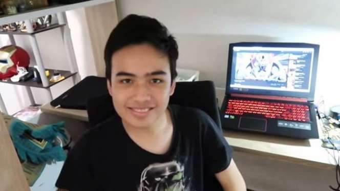Sekeluarga Jadi Selebritis, Artis Papan Atas Ini Kini Punya Rumah Mewah Bak Istana, Lihat 10 Potretnya