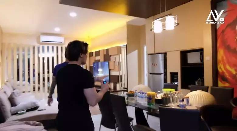 Potret Rumah Aktor Kolosal Choky Andriano, Mewah Bak Hotel Berbintang, Ada Ruang Rahasia!