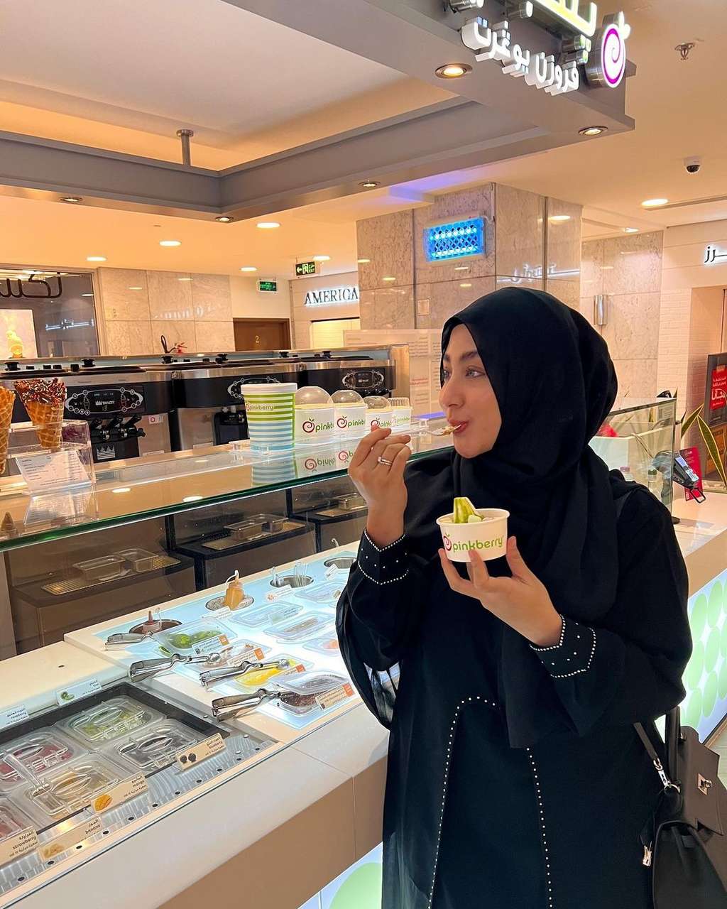 Potret Terbaru Margin Istri Ali Syakieb yang Kini Mantap Berhijab, Cantiknya Kebangetan!