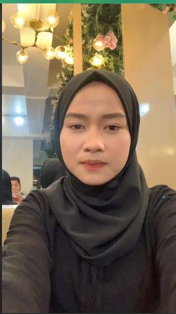 Potret Gadis Minang Bersuara Merdu yang Ramai Dicari Netizen, Kini Sosoknya Terungkap!