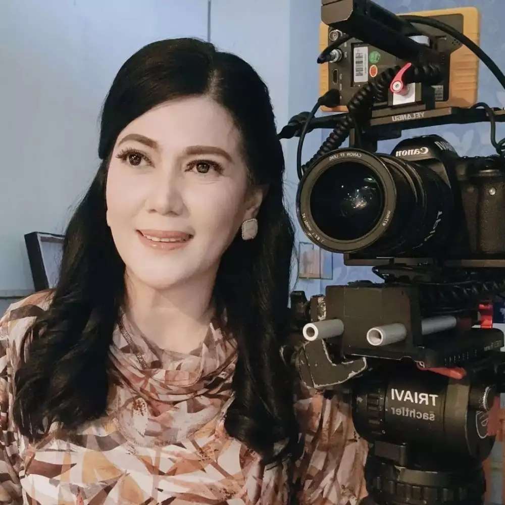 Ingat Ibu Tiri di `Sinetron Bawang Merah Bawang Putih` yang Kejam? 18 Tahun Berlalu, Kini Penampilan & Nasibnya Berubah Drastis