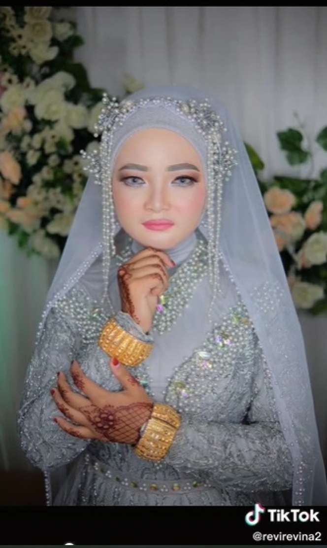Potret Pengantin Perempuan Berwajah Sedih Saat Menikah, Ternyata Begini Kisahnya…