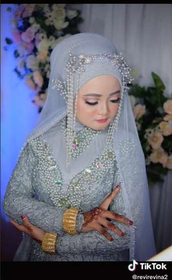 Potret Pengantin Perempuan Berwajah Sedih Saat Menikah, Ternyata Begini Kisahnya…