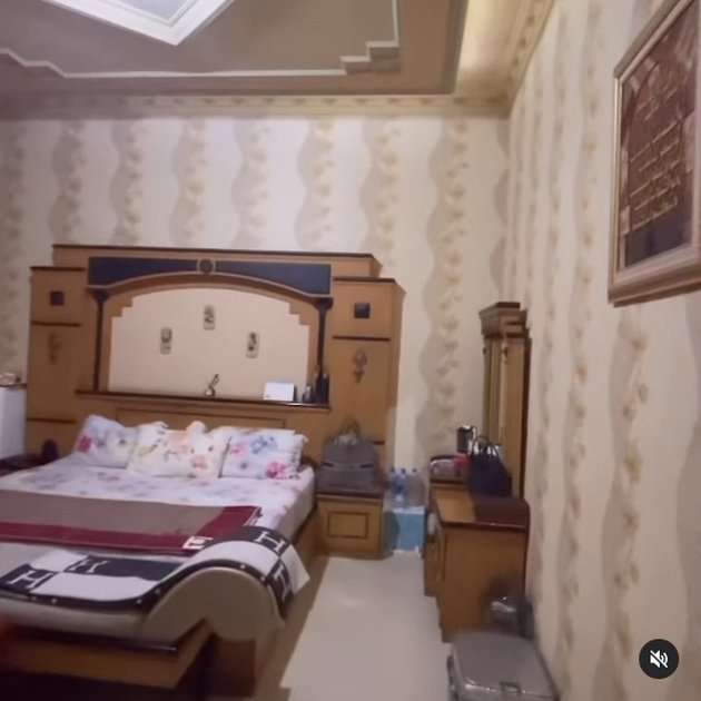 Potret Rumah Inul Daratista di Kampung Bak Hotel Mewah Sampai Punya Nama Gang Sendiri