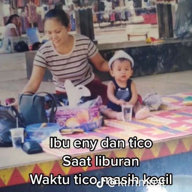 Potret Tiko Bersama Bu Eny dan Sang Ayah saat Masih Kecil, The Real Orang Kaya!