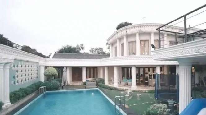 10 Adu Mewah Rumah Artis Geng Cenayang, Lebih `Sultan` Ashanty atau Maia Estianty?