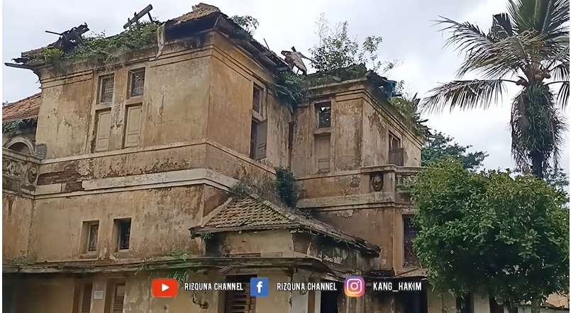 10 Potret Rumah Mewah Terbengkalai 1 Abad, Tempat Harta Karun Zaman Penjajahan Belanda