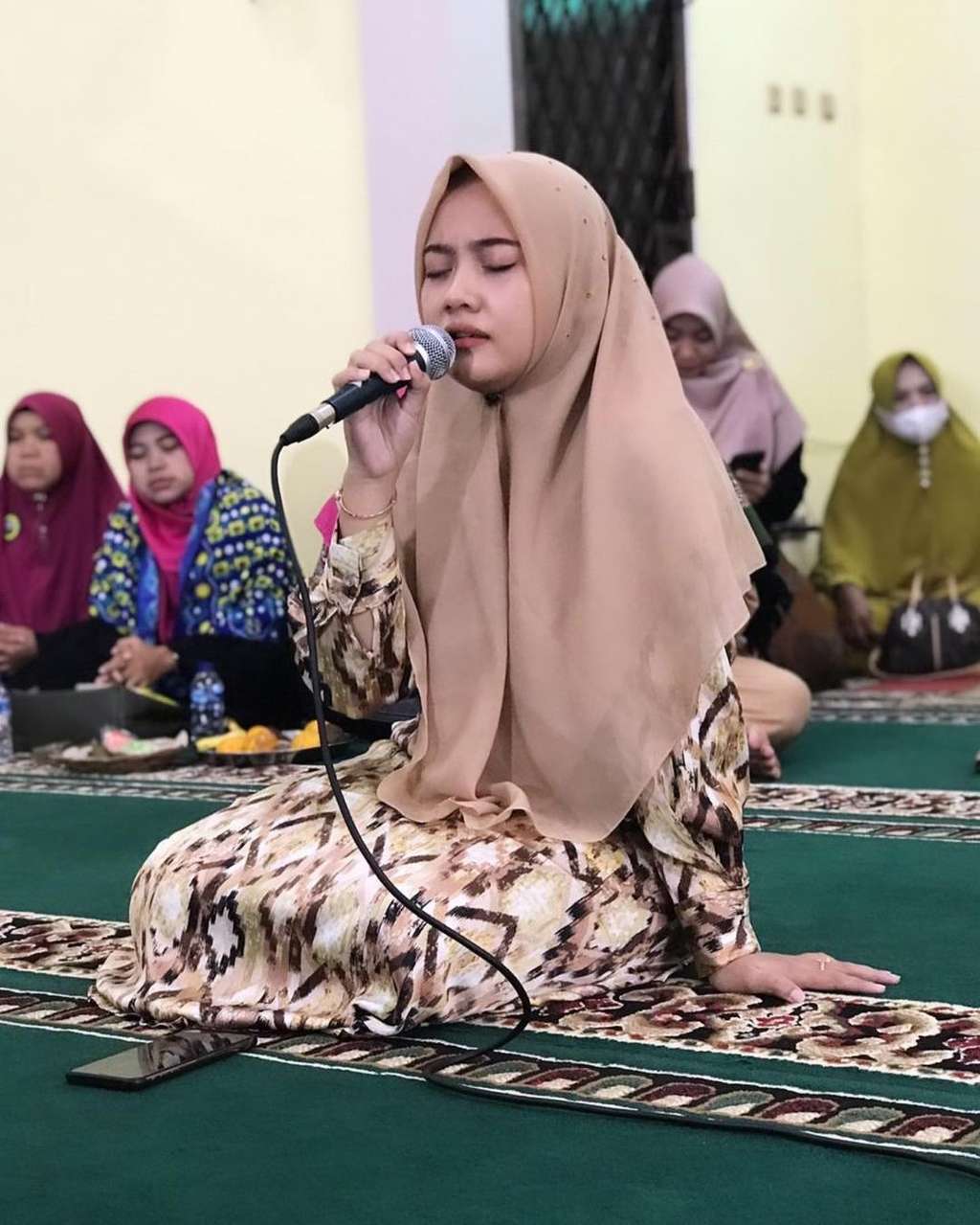 Potret Nadia Hawasyi, Ustazah yang Disawer bak Biduan Saat Membaca Alquran, Tahan Marah Tetap Menjaga Adab 