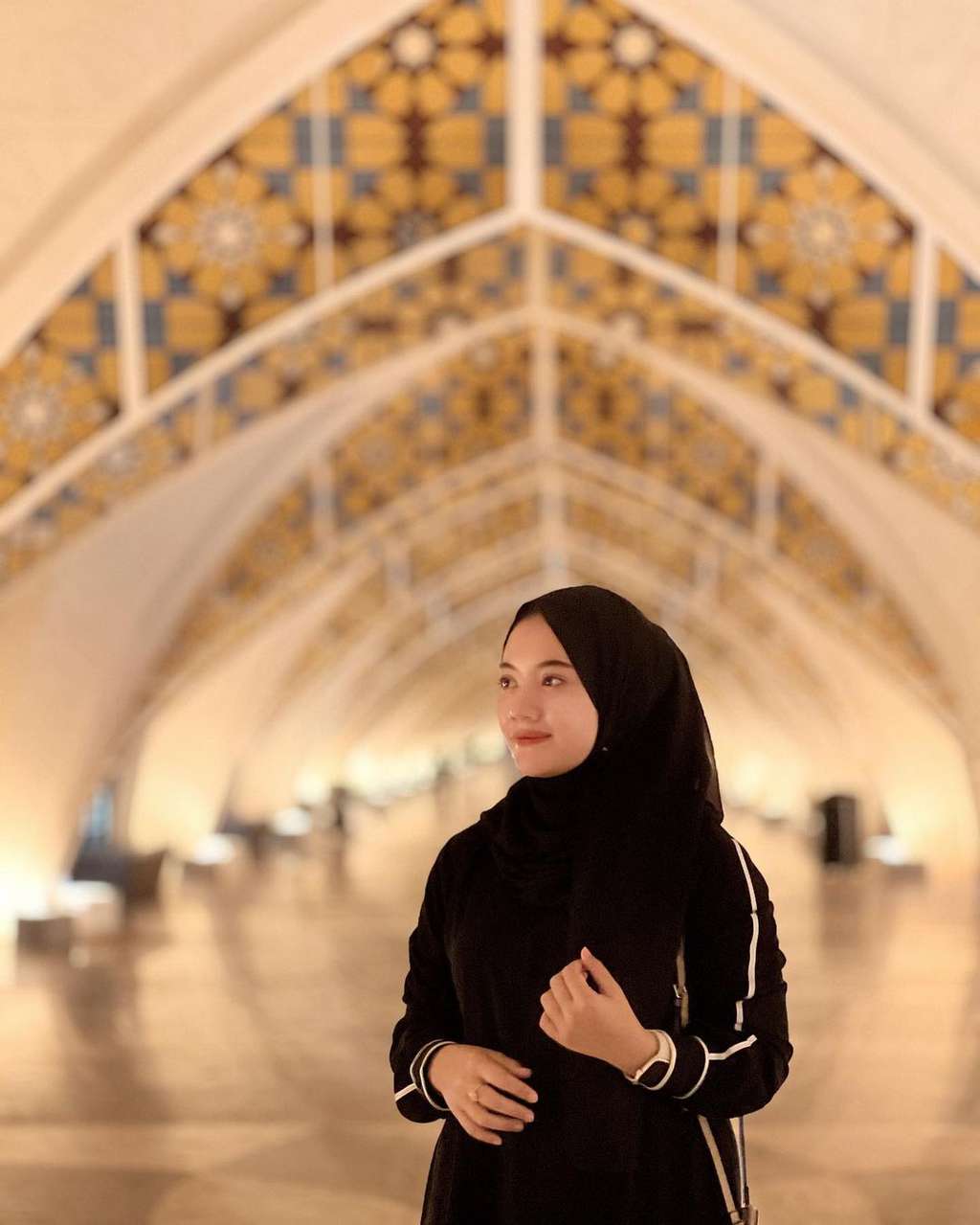 Potret Nadia Hawasyi, Ustazah yang Disawer bak Biduan Saat Membaca Alquran, Tahan Marah Tetap Menjaga Adab 