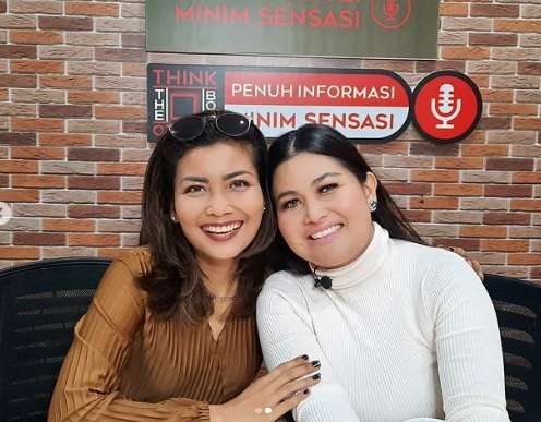 Ingat Pedangdut Seksi Camel Petir? Lama Tak Terdengar Kabarnya, Ternyata Jadi Politisi, Kini Dijuluki `Caleg Sexy`