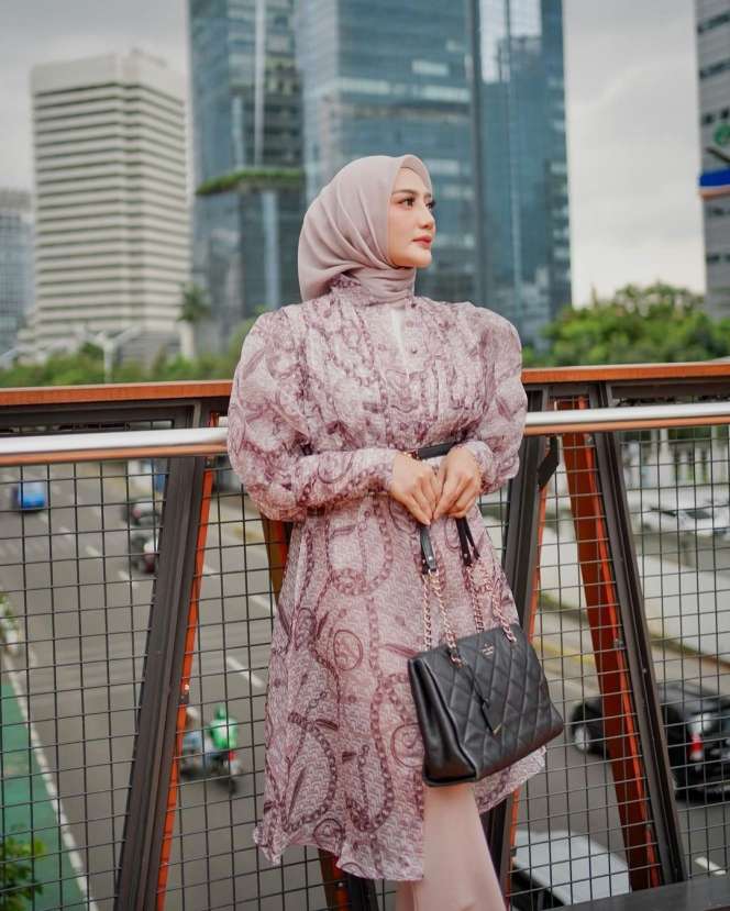 Ingat Mama Lita MasterChef yang Viral Gegara Goda Chef Juna? Suami Meninggal Kini Pacaran dengan Artis Ganteng ini?