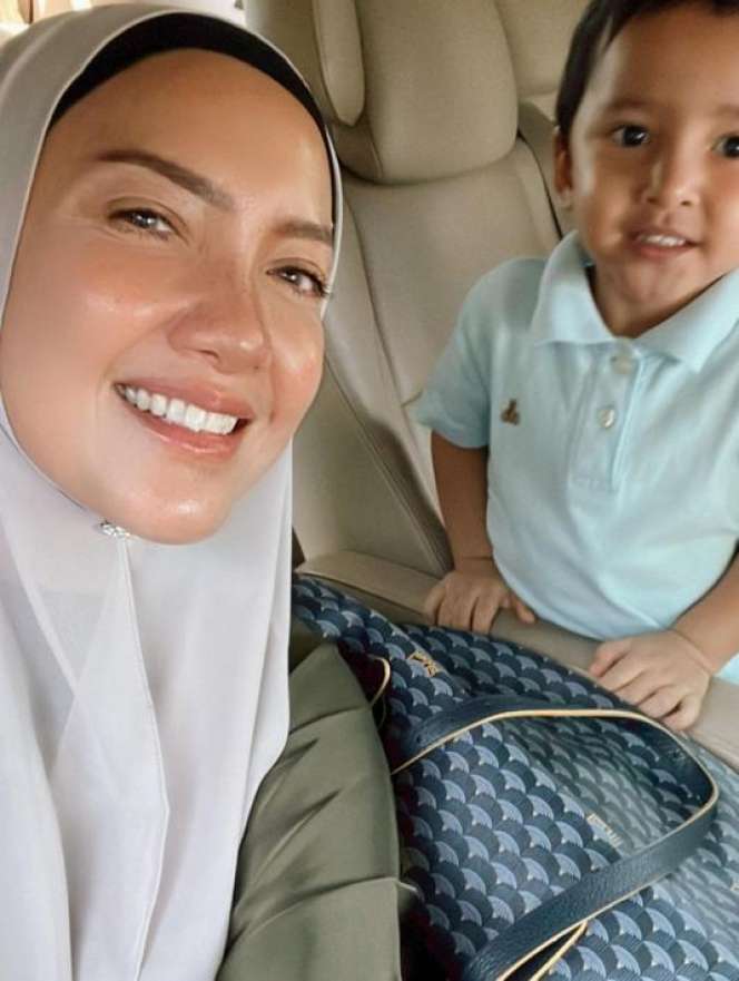 Masih Ingat Tia Ivanka `Mbak Yul`? Ratu Sinetron 90-an & Pernah Didekati Raffi Ahmad, Kini Nasibnya Bikin Nyesek
