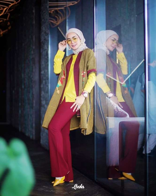 Potret Elva Marliah Pemeran Sita di Sinetron Si Doel, Berubah Jadi Sosialita