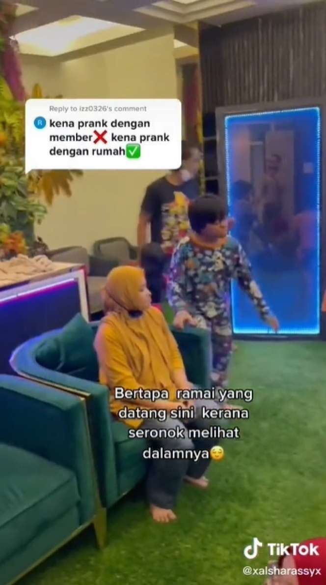 10 Potret Rumah Anti Sombong, Luar Kumuh Berantakan, Dalamnya Mewah Bak Masuk Toko IKEA!