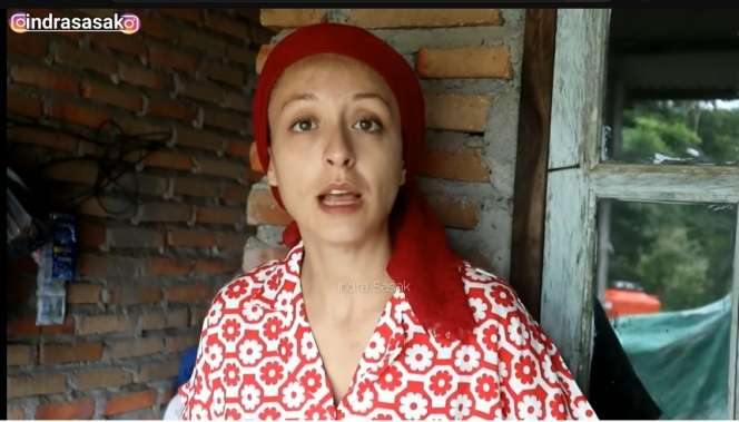 Ingat Melissa Bule Prancis yang Dinikahi Pria Lombok? Dulu Rela Tinggal di Gubuk Kini Hidupnya Berubah Drastis, Siap Renovasi Dapur Mertua!