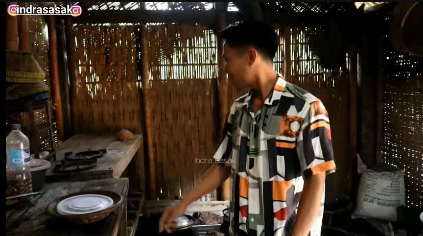 Ingat Melissa Bule Prancis yang Dinikahi Pria Lombok? Dulu Rela Tinggal di Gubuk Kini Hidupnya Berubah Drastis, Siap Renovasi Dapur Mertua!