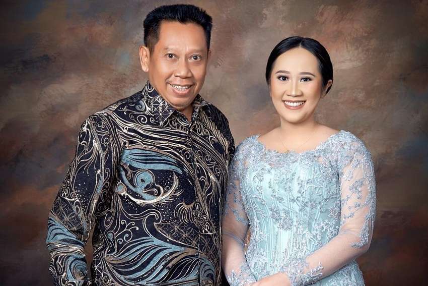 8 Artis `Sultan` yang Dulu Hidup Miskin, Seleb Terakhir Dulu Tukang Gorengan Kini Saingi Raffi Ahmad!