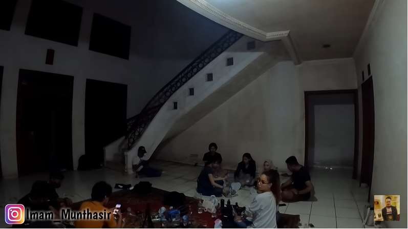 10 Potret Terkini Rumah Tiko dan Ibu Eny, Makin Megah & Gemerlap Usai Dipasang Listrik dan Air!
