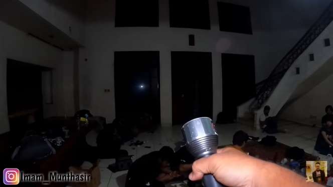 10 Potret Terkini Rumah Tiko dan Ibu Eny, Makin Megah & Gemerlap Usai Dipasang Listrik dan Air!