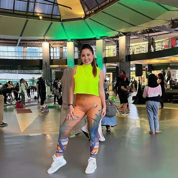 Ingat Bos Cantik Rano Karno di Sinetron Si Doel? Kini Jadi Instruktur Senam, Sempat Bantu Gala Sky Anak Vanessa Angel!