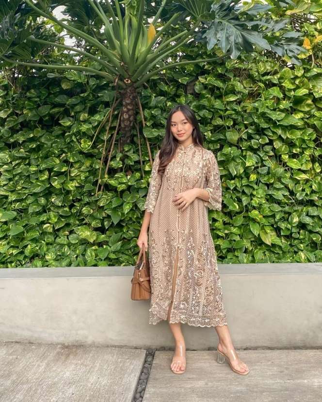 Potret Nabilah Anak Bungsu Betharia Sonata dan Willy Dozan yang Luput dari Sorotan