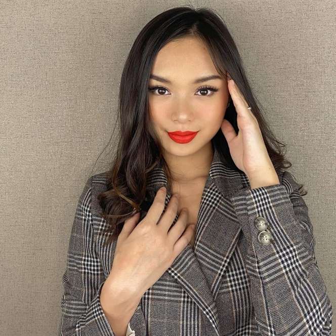Potret Nabilah Anak Bungsu Betharia Sonata dan Willy Dozan yang Luput dari Sorotan