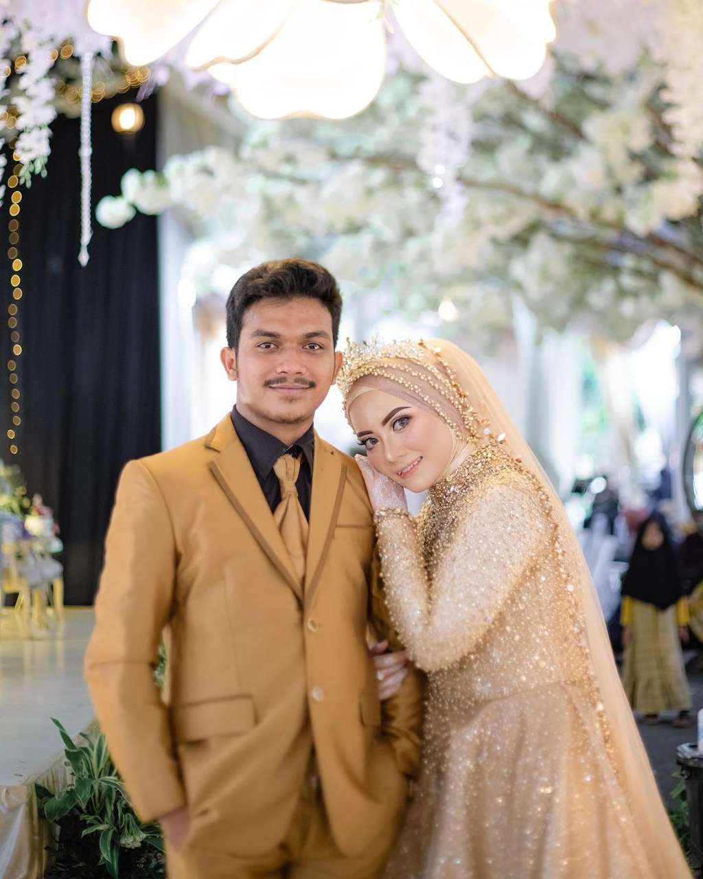 Viral Disawer Saat Mengaji, Potret Nadia Hawasyi Bersama Suami