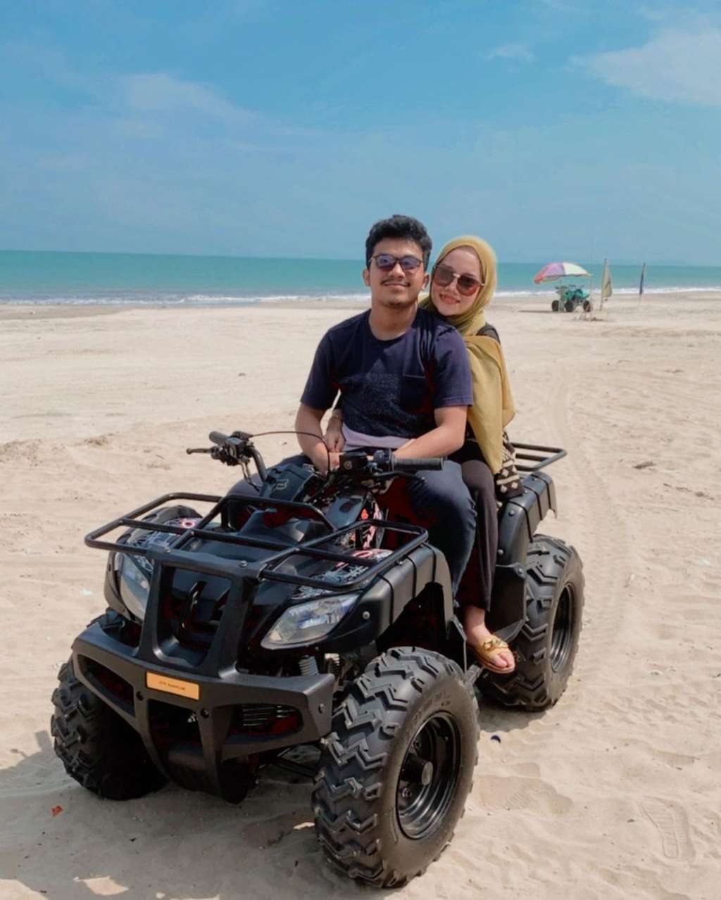 Viral Disawer Saat Mengaji, Potret Nadia Hawasyi Bersama Suami