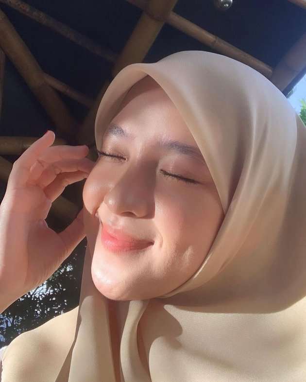 Potret Nissa Sabyan Pamer Close Up Wajah, Warna Matanya Bikin Salfok!