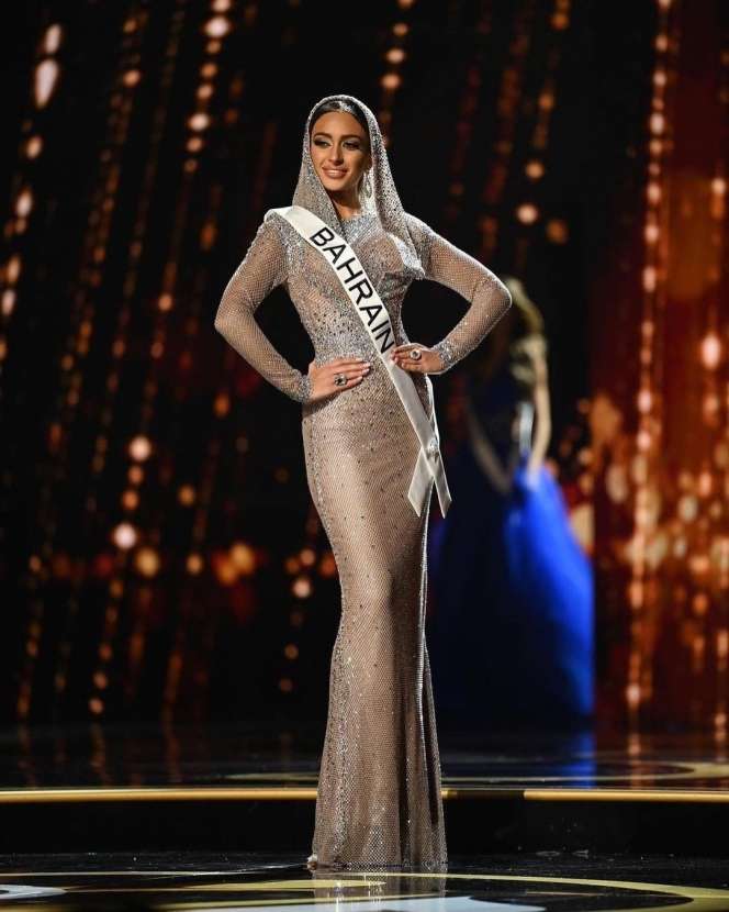 Potret Evlin Khalifa Miss Bahrain yang Tolak Pakai Bikini Saat Kontes Miss Universe 2022!