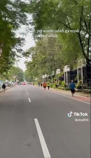 Viral Wanita Nekat Naik Motor dari Purwakarta ke Bandung, Malah Pergoki Pacar Nikahi Wanita Lain