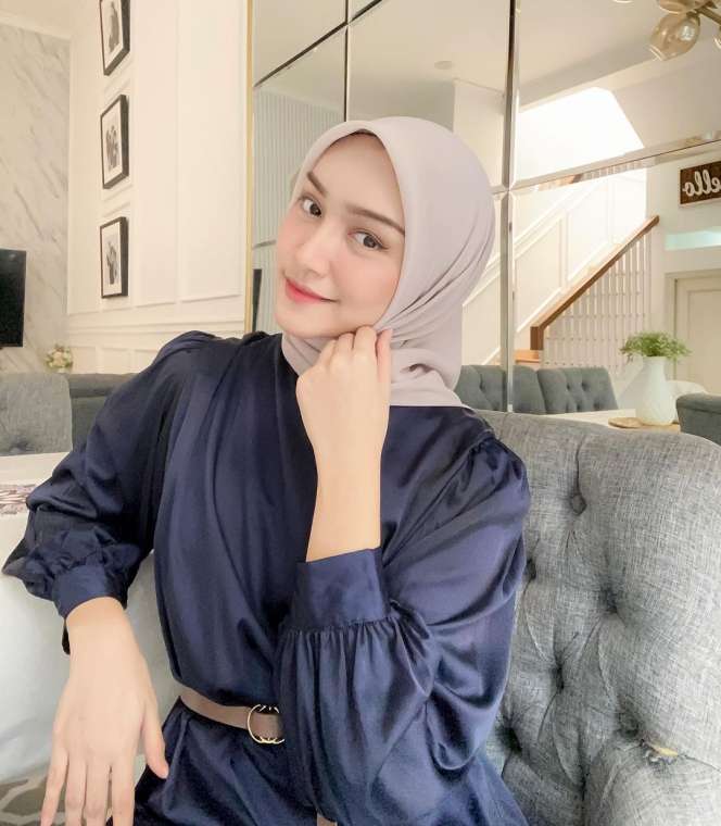 Potret Rumah Mewah Melody Prima yang Kini Resmi Bercerai, Kamar Tidurnya Bikin Melongo!