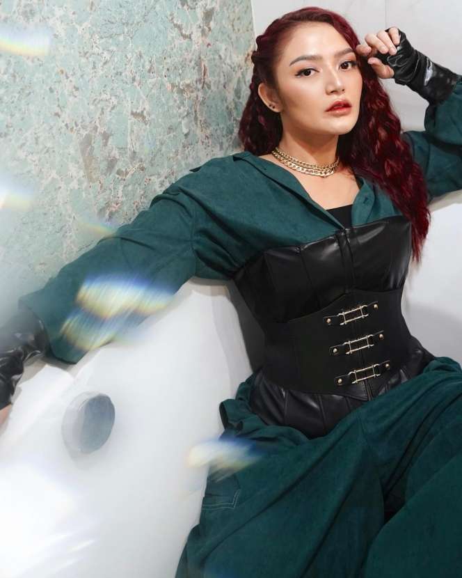 Potret Pedangdut yang Pernah Merasakan Hidup Susah Sengsarah, Ada yang Berhutang Tempe