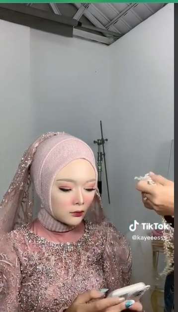 Ingat Yessy yang Batal Nikah Karena Mahar Sertifikat Rumah? Kini Dirias MUA Ala Pengantin, Penampilannya Bikin Melongo!
