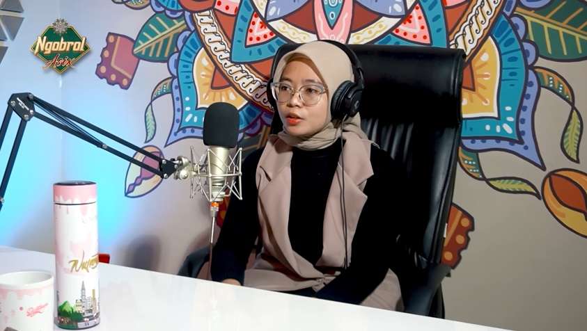 Potret Terbaru Norma Risma Usai Kasus Perselingkuhan Sang Suami Kian Terbongkar, Kini Minta Bantuan Hotman Paris!