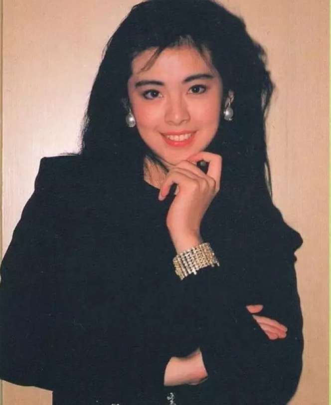 Masih Ingat Joey Wong, Ratu Film Horor Tercantik Era 90-an? Dulu Lebih Terkenal dari Suzanna, Kini Parasnya Bak Bidadari di Usia 55